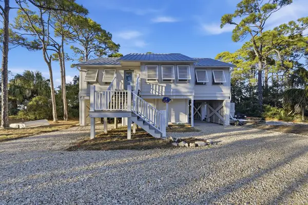 1809 E Gulf Beach Dr, St. George Island, FL 32328