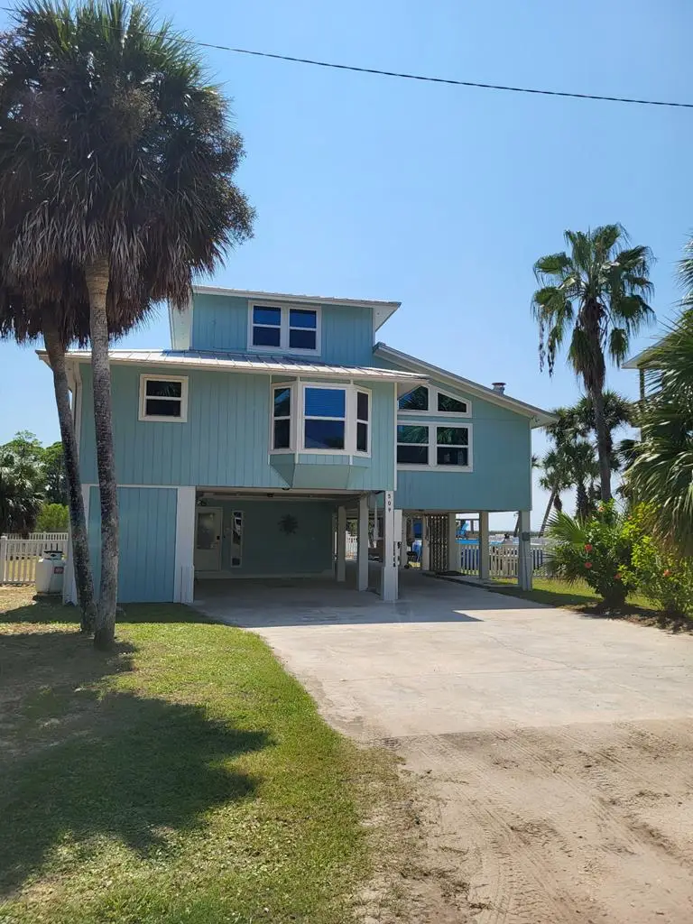 509 W Sawyer St, Saint George Island, FL 32328 - Image #3