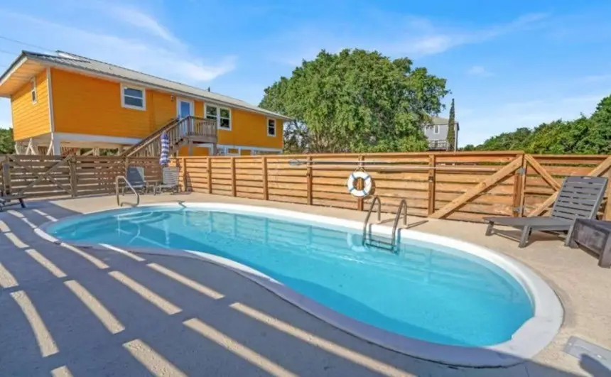 1041 W Gulf Beach Dr, Saint George Island, FL 32328 - Image #2