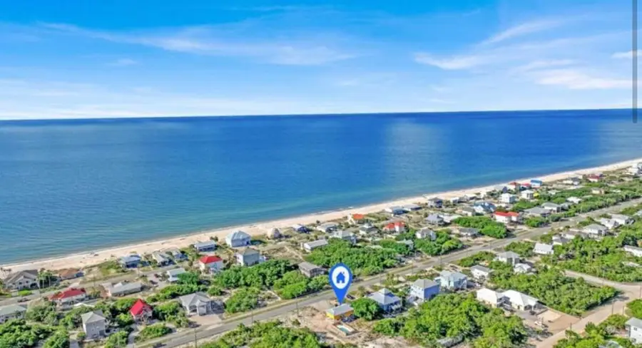 1041 W Gulf Beach Dr, Saint George Island, FL 32328 - Image #3