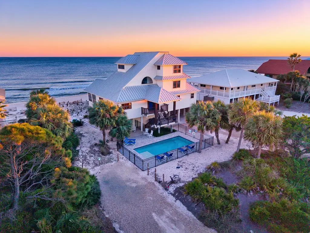 1940 Nautilus Dr, Saint George Island, FL 32328 - Image #1