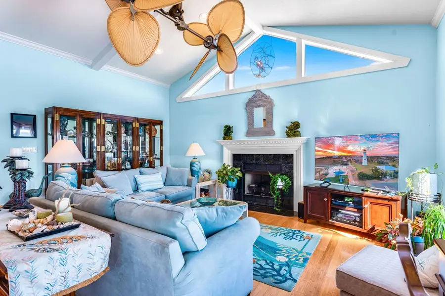 1065 W Gorrie Dr, Saint George Island, FL 32328 - Image #3