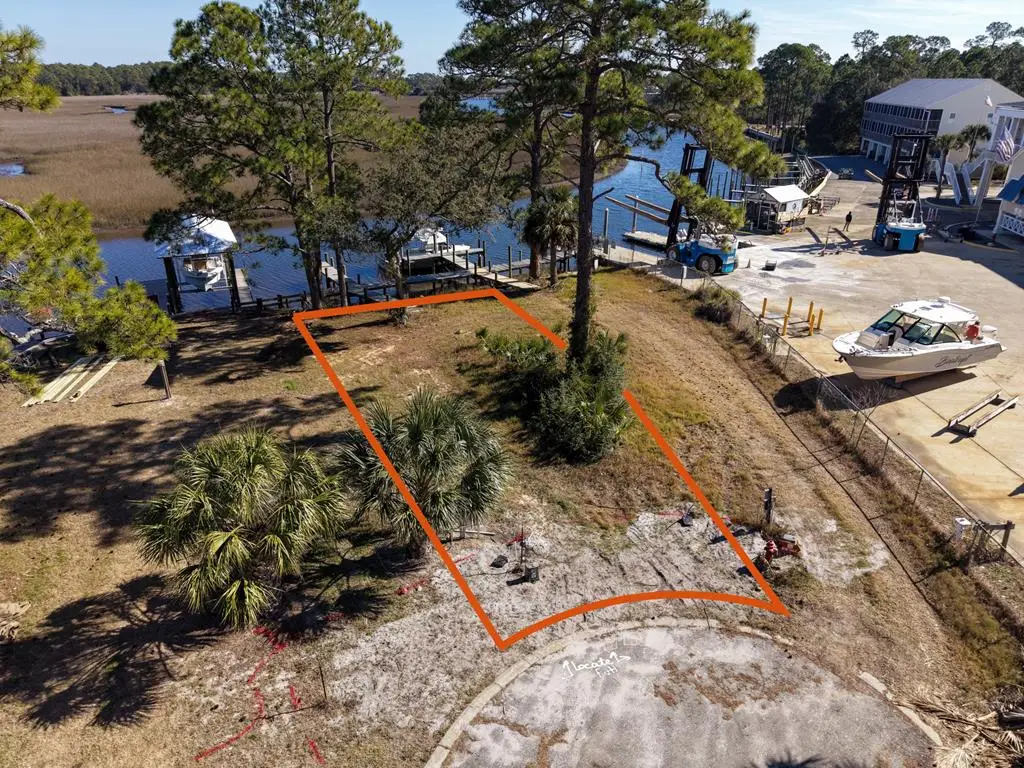1563 Carraway Ct, Carrabelle, FL 32322 - #1