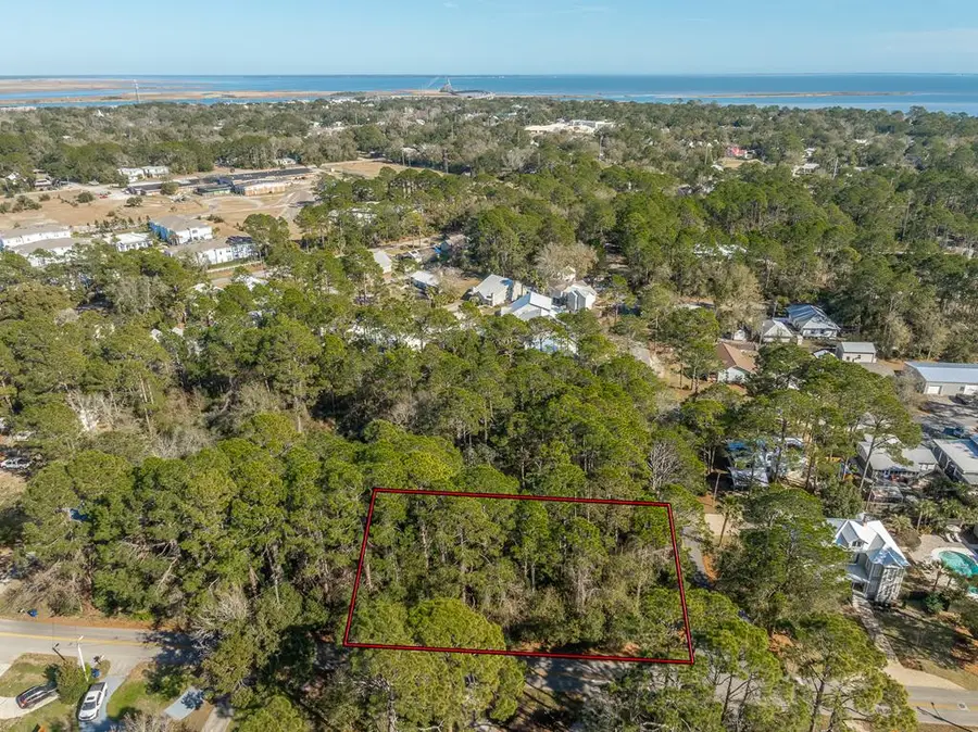 197 22nd Ave, Apalachicola, FL 32320 - #3