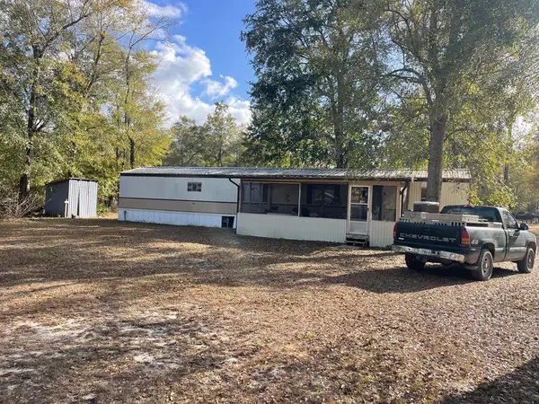 25280 SW Deer Ave, Bristol, FL 32321