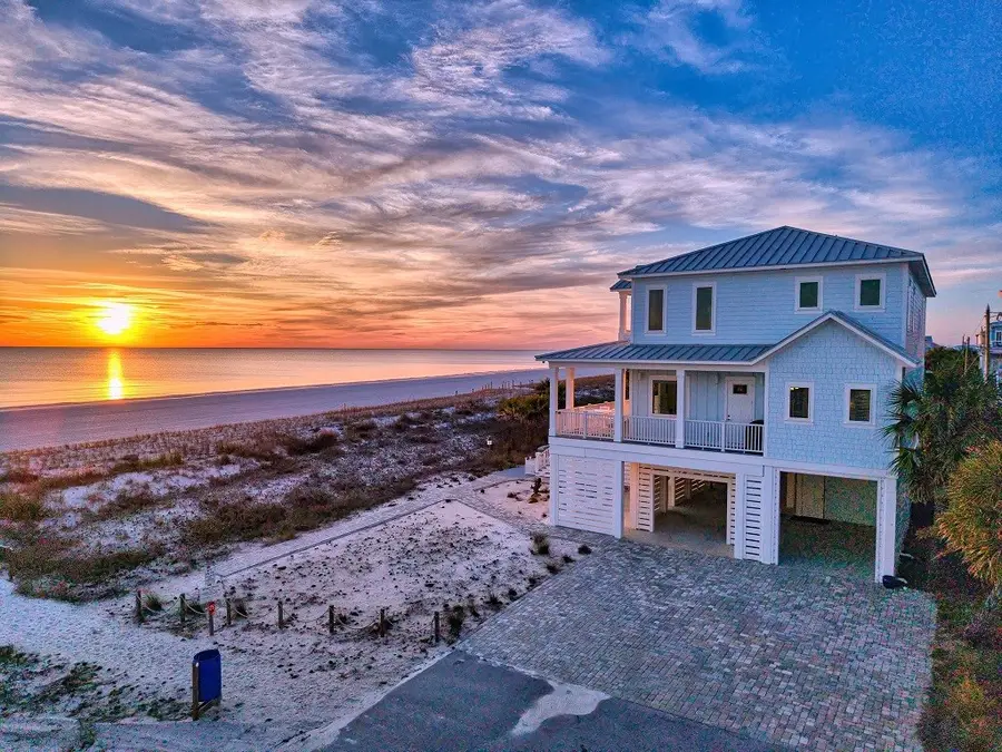 106 25th St, Mexico Beach, FL 32456 - Image #3