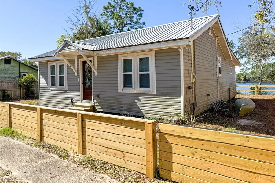 809 Three Rivers Rd, Carrabelle, FL 32322 - Image #3