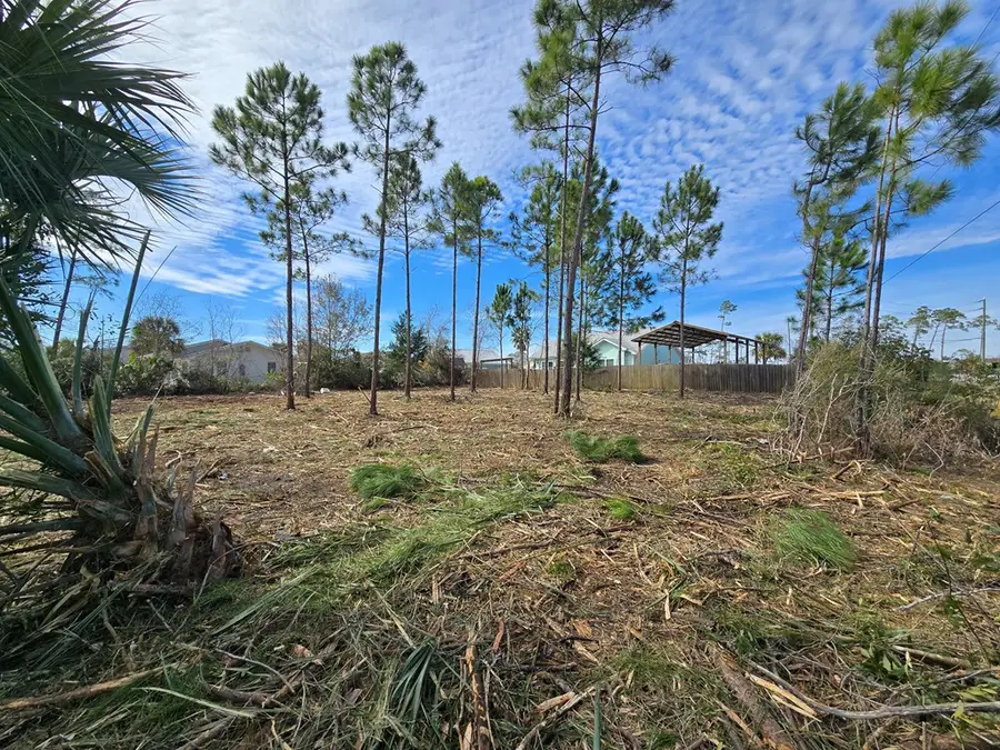 429 7th St, Mexico Beach, FL 32456 - Image #3