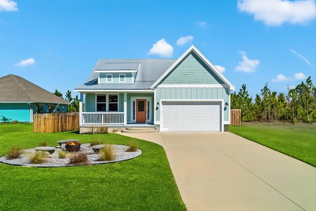 528 N 15th St, Mexico Beach, FL 32456 - #1