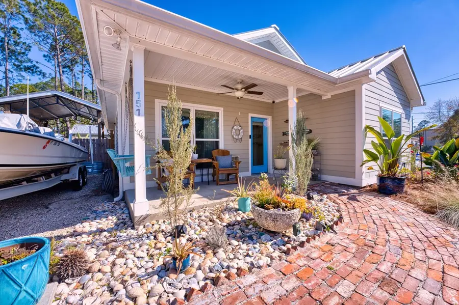 229 Fred Meyer St, Apalachicola, FL 32320 - #3