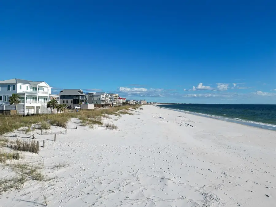 107 26th St, Mexico Beach, FL 32456 - Image #3