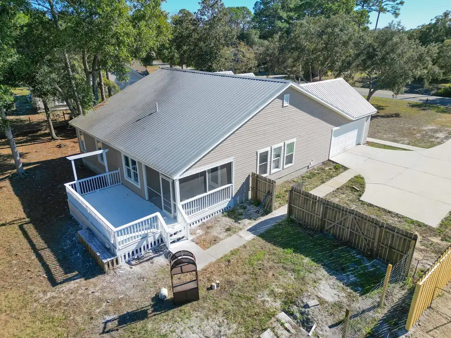 119 Old Ferry Dock Rd, Eastpoint, FL 32328 - #2