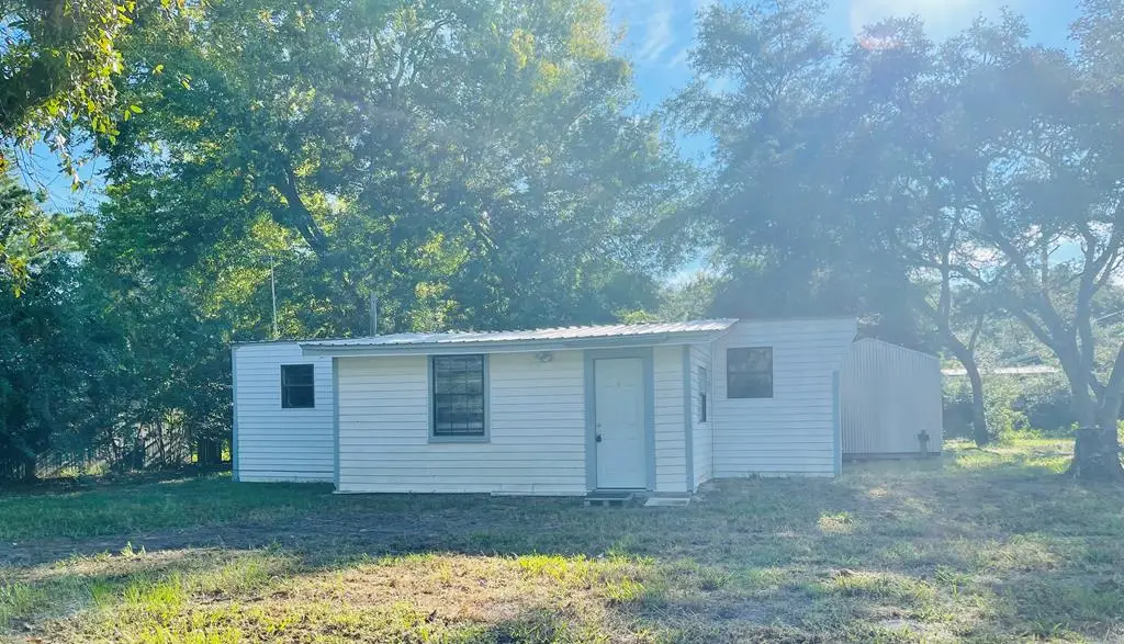 1210 Ne 1st St, Carrabelle, FL 32322 - #1