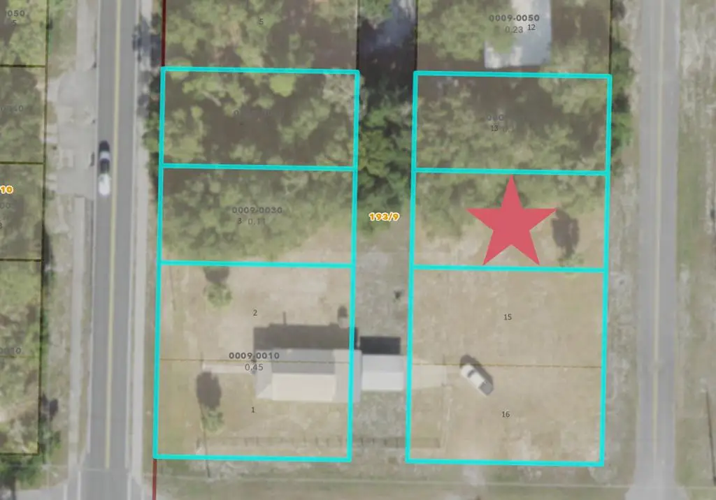 905 Ne 1st St, Carrabelle, FL 32322 - #1