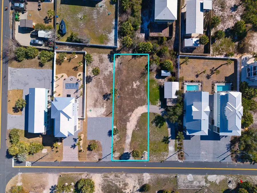 130 Desoto St, Port Saint Joe, FL 32456 - #3