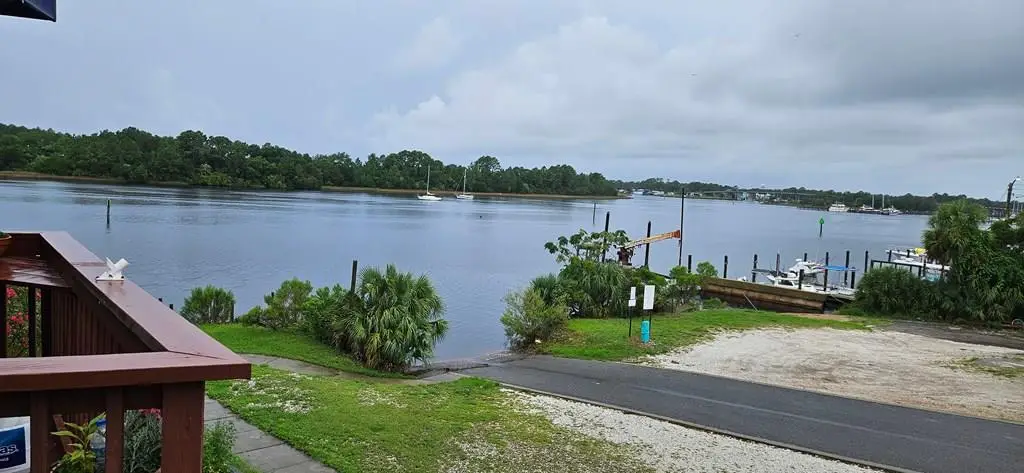 401 St James Ave #11, Carrabelle, FL 32322 - #1