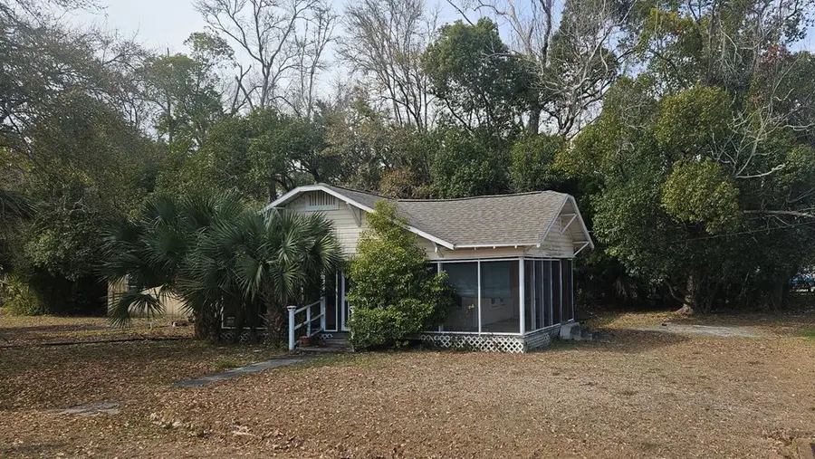 125 Ave L, Apalachicola, FL 32320 - #2