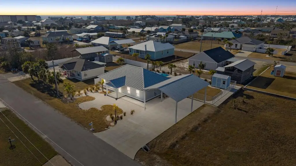 405 Arizona Dr, Mexico Beach, FL 32456 - #1