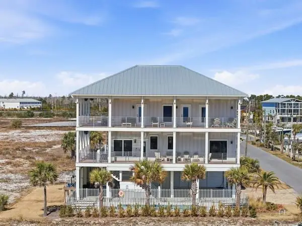 138 Canal Pkwy, Mexico Beach, FL 32456 - #1