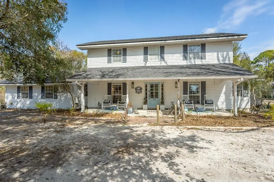 902 Nw Ave D, Carrabelle, FL 32322 - #2