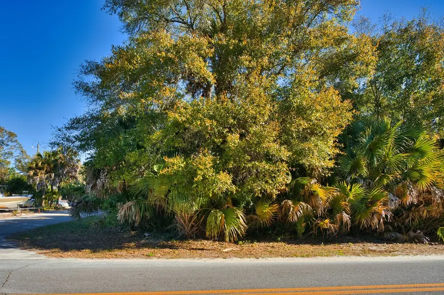 58 Ave H, Apalachicola, FL 32320 - #2