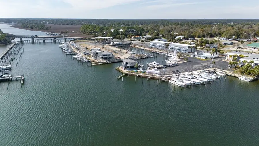 1115 Tallahassee St, Carrabelle, FL 32322 - #3