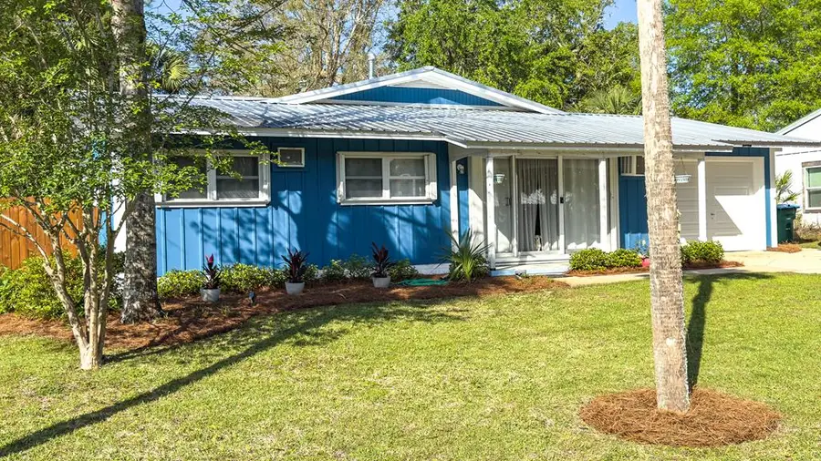 126 Carl King Ave, Carrabelle, FL 32322 - #3