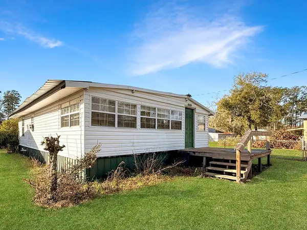 7149 Rammacher Rd, Wewahitchka, FL 32465