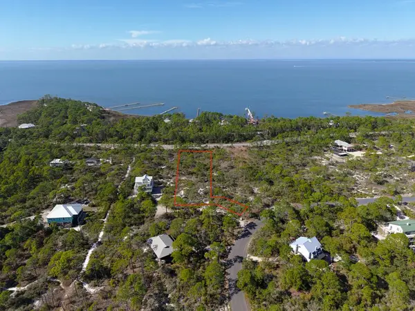 1364 Acacia Dr, St. George Island, FL 32328