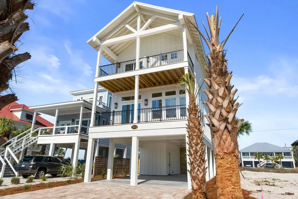 104 S 26th St #B, Mexico Beach, FL 32456 - #1