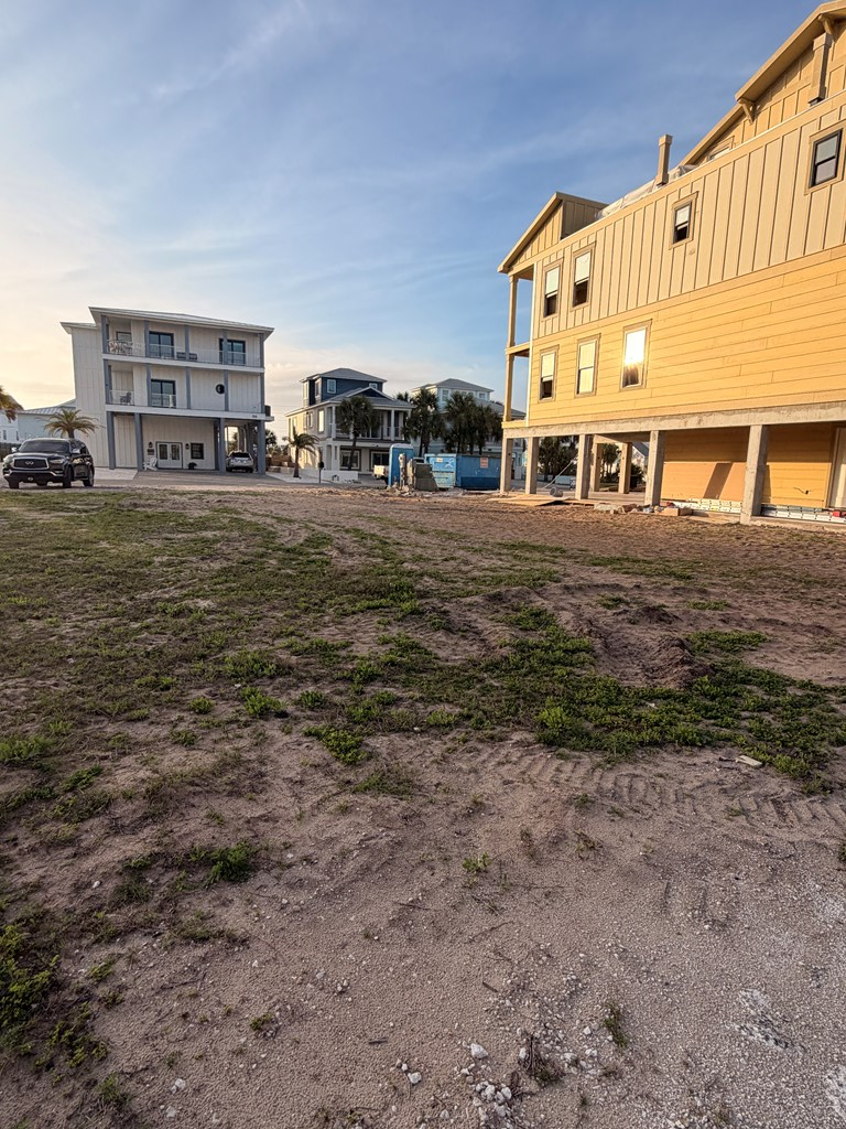 111 38th St, Mexico Beach, FL 32456 - #3