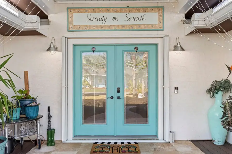 408 7th St, Mexico Beach, FL 32456 - #2