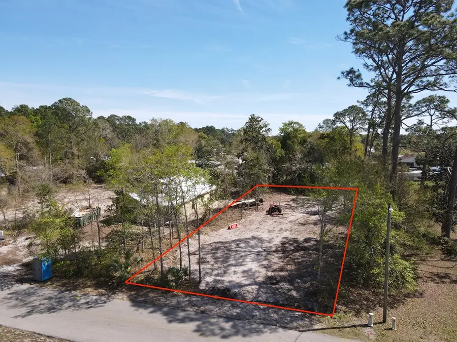 902 16th St, Port Saint Joe, FL 32456 - #2