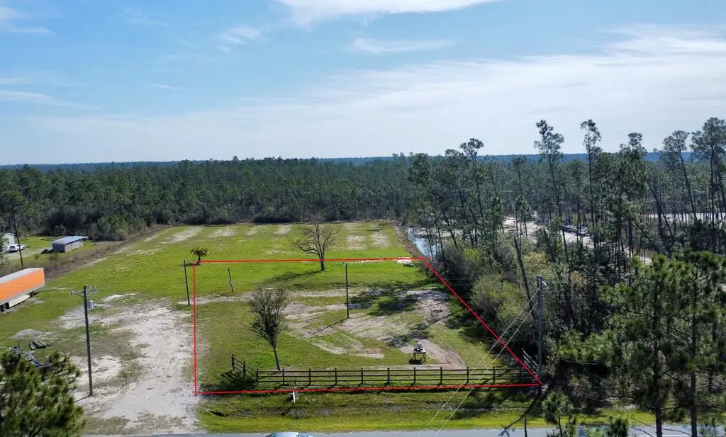 8990 Cr 386 N, Wewahitchka, FL 32465 - #1