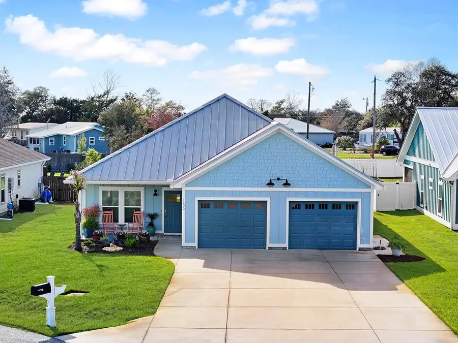 135 Sea Haven Dr, Port Saint Joe, FL 32456 - #3