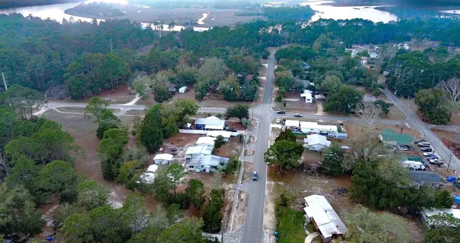 598 Three Rivers Rd, Carrabelle, FL 32322 - #3