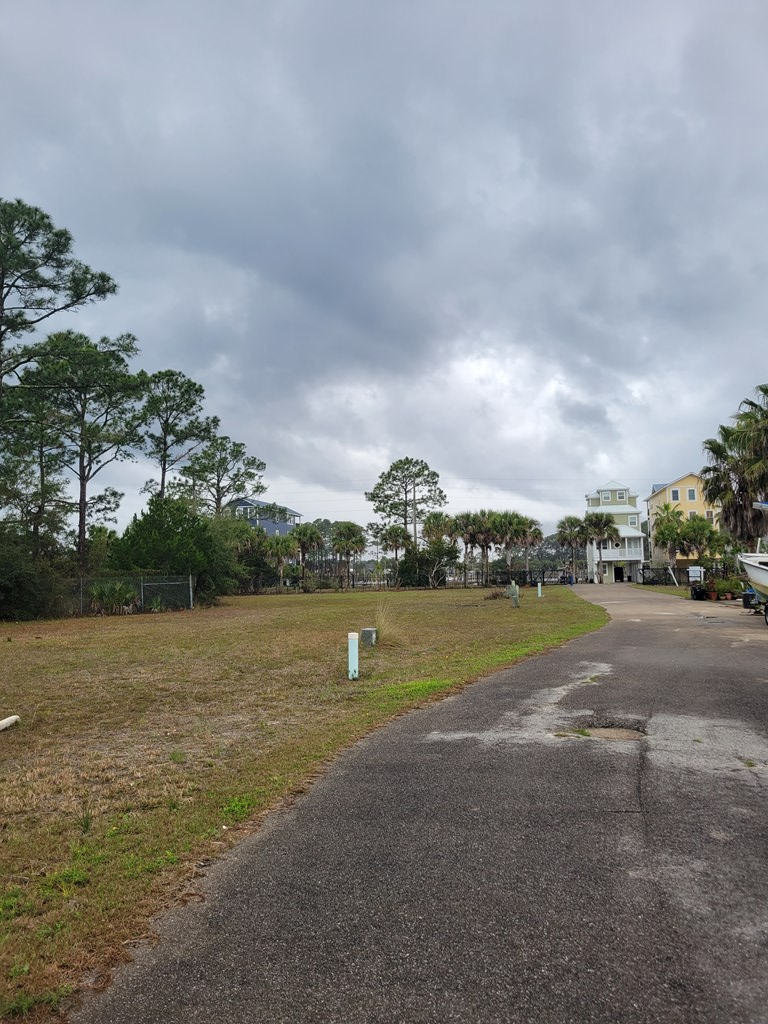 115 South Mariners Way, Carrabelle, FL 32322 - #3