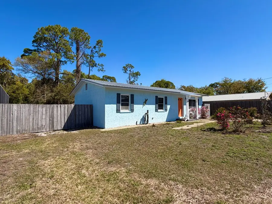 561 Welton Dr, Port Saint Joe, FL 32456 - #2