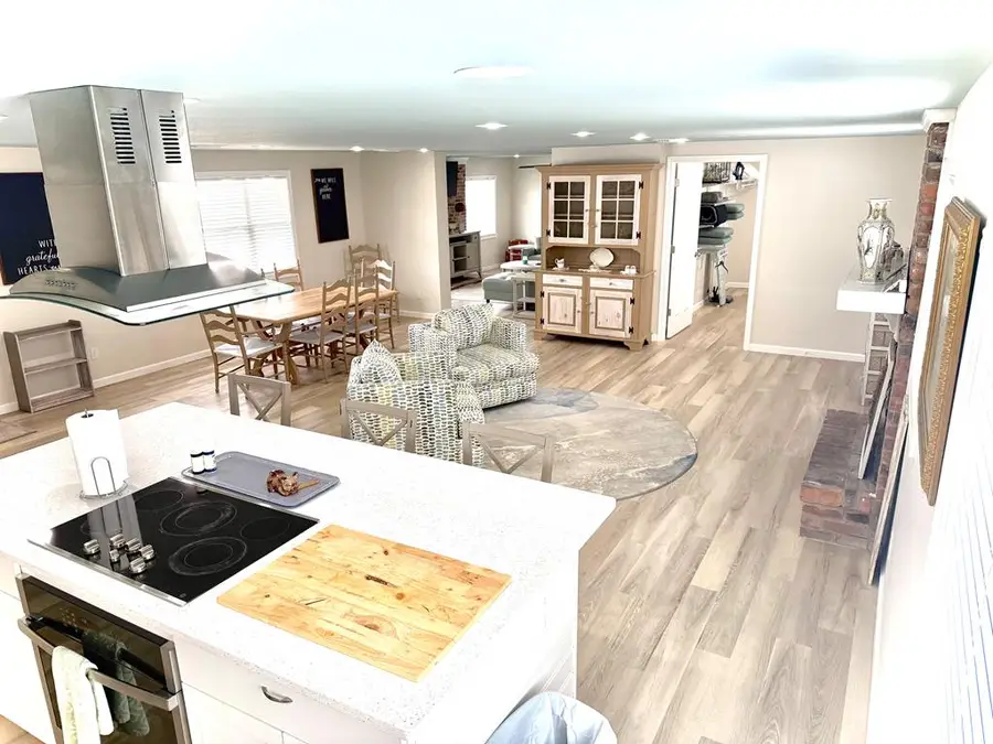 604 10th St, Port Saint Joe, FL 32456 - #3