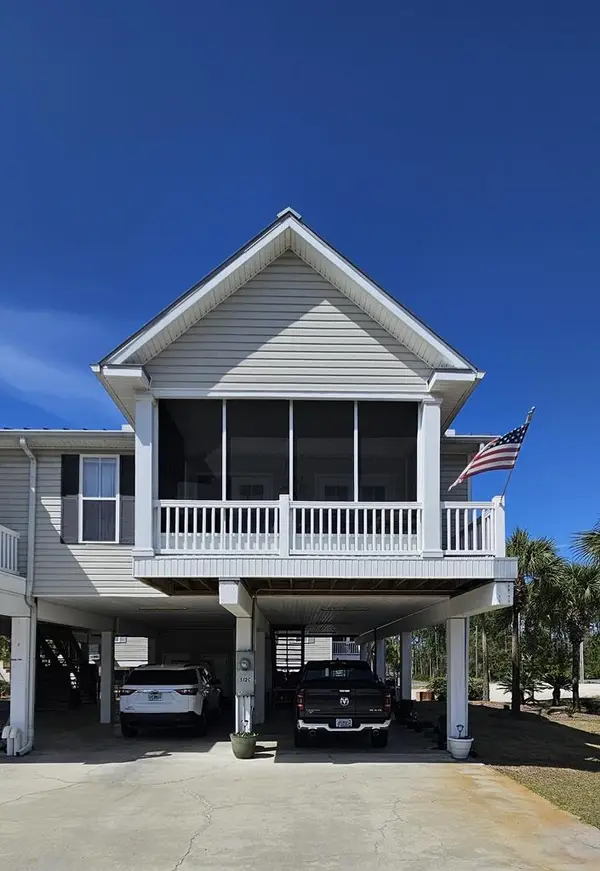 512 E Meridian Ave #C, Carrabelle, FL 32322