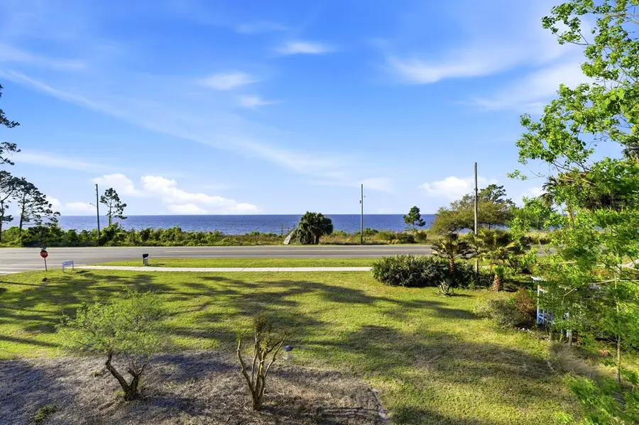 309 Hwy 98 #1, Apalachicola, FL 32320 - #2