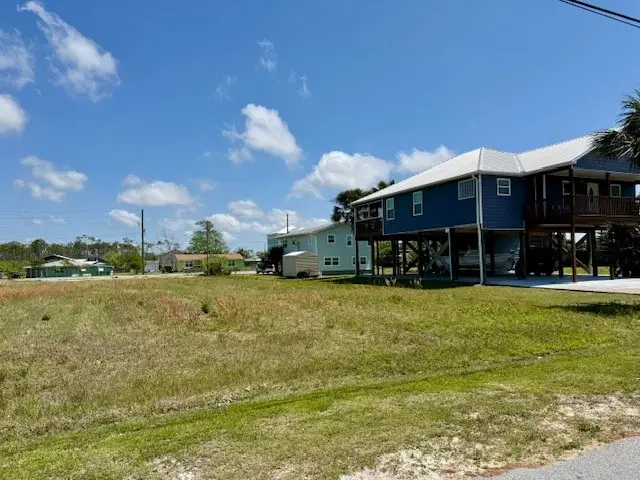 124 Pine St, Mexico Beach, FL 32456 - #3