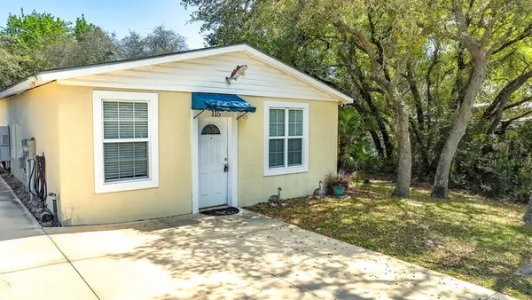 115 Arizona St, Lanark Village, FL 32323