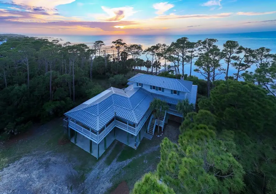 2039 Sand Dollar Trl, Saint George Island, FL 32328 - #3