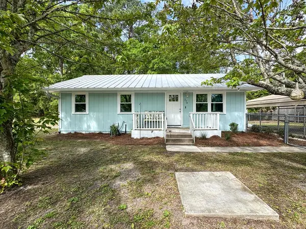 274 25th Ave, Apalachicola, FL 32320