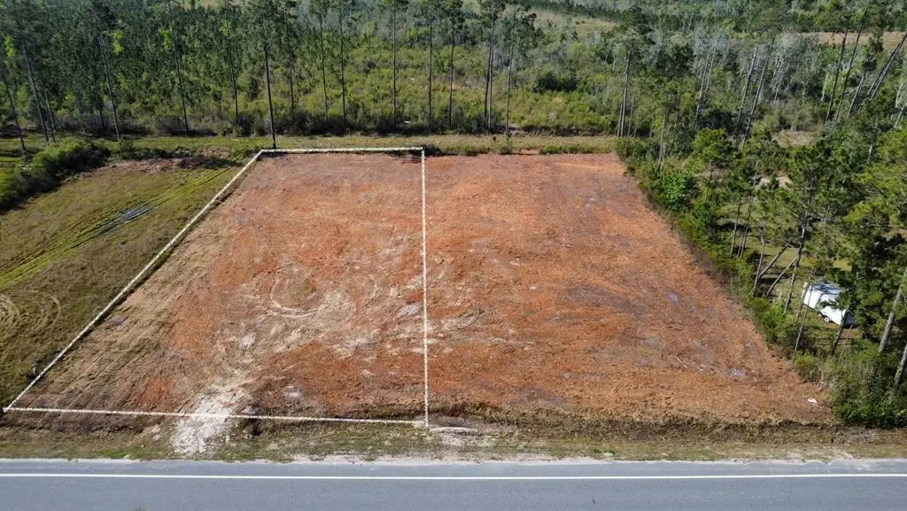 6364 Doc Whitfield Rd, Wewahitchka, FL 32465 - #1