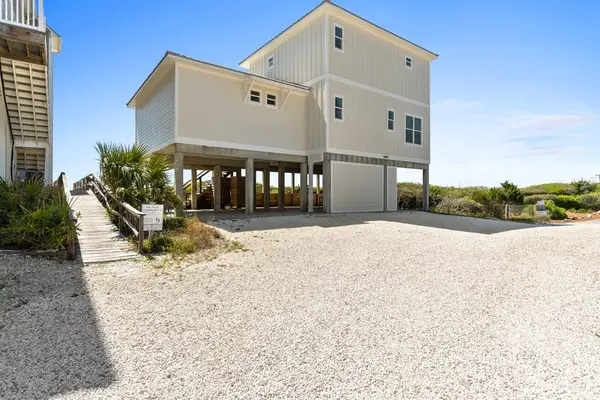 4415 Wavecrest Ln, Cape San Blas, FL 32456