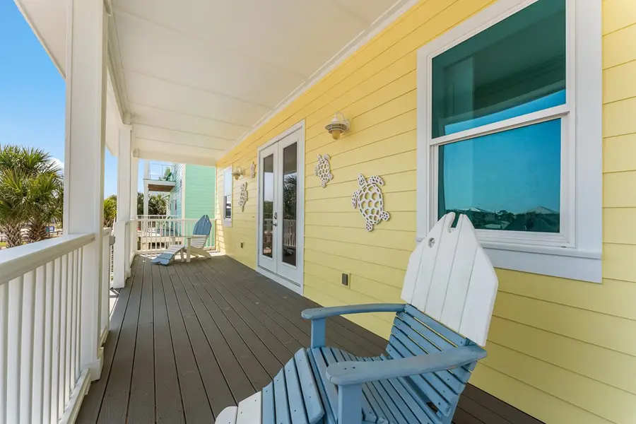 469 Haven Rd, Port Saint Joe, FL 32456 - #3