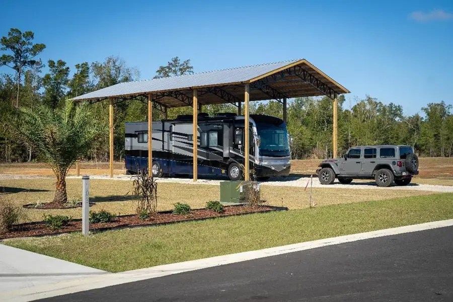 115 Kiera Ct, Wewahitchka, FL 32465 - #2