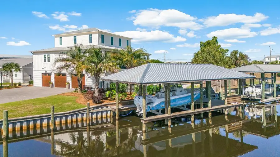 209 Water Dr, Mexico Beach, FL 32456 - #2